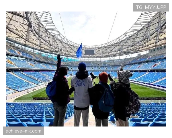 中超球队主场焕然一新，球迷沉浸式观赛体验引爆赛季首战