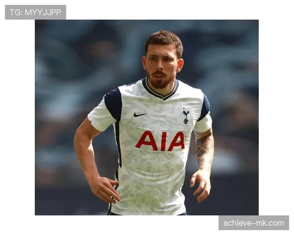 霍伊别尔关键发挥助球队逆转，状态回升引热议