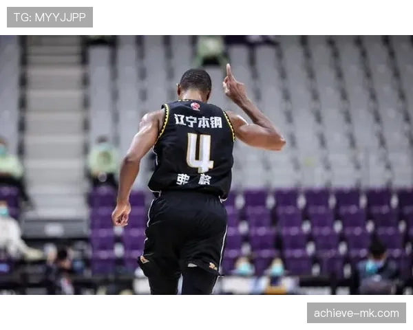 久保建英传球视野惊艳,持续提升球队进攻表现引关注 久保建英传球视野惊艳,持续提升球队进攻表现引关注