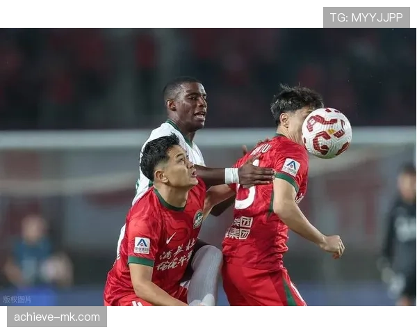 中超核心球员状态回暖,强势助力球队冲击冠军 中超核心球员状态回暖,强势助力球队冲击冠军