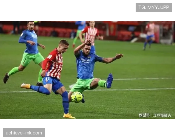马洛卡战术解析:新赛季中球队竞争力提升策略分析 马洛卡战术解析:新赛季中球队竞争力提升策略分析