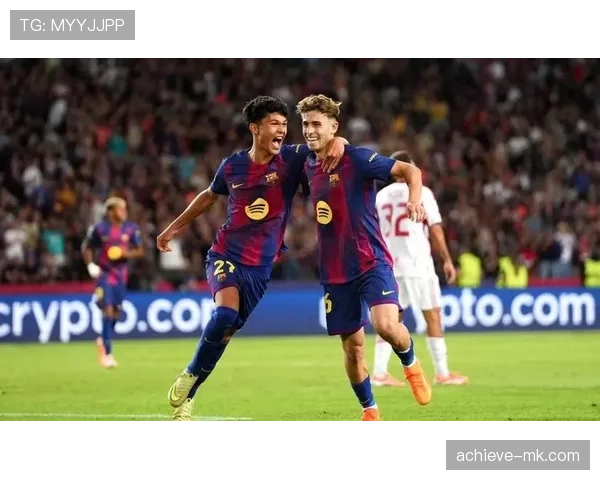 费尔明欧冠首秀表现稳健，展现巴萨新星潜力